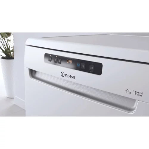 Lave vaisselle 60 cm INDESIT DFO3C23A