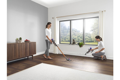 Aspirateur balai DYSON CYCLONE V10 ABSOLUTE